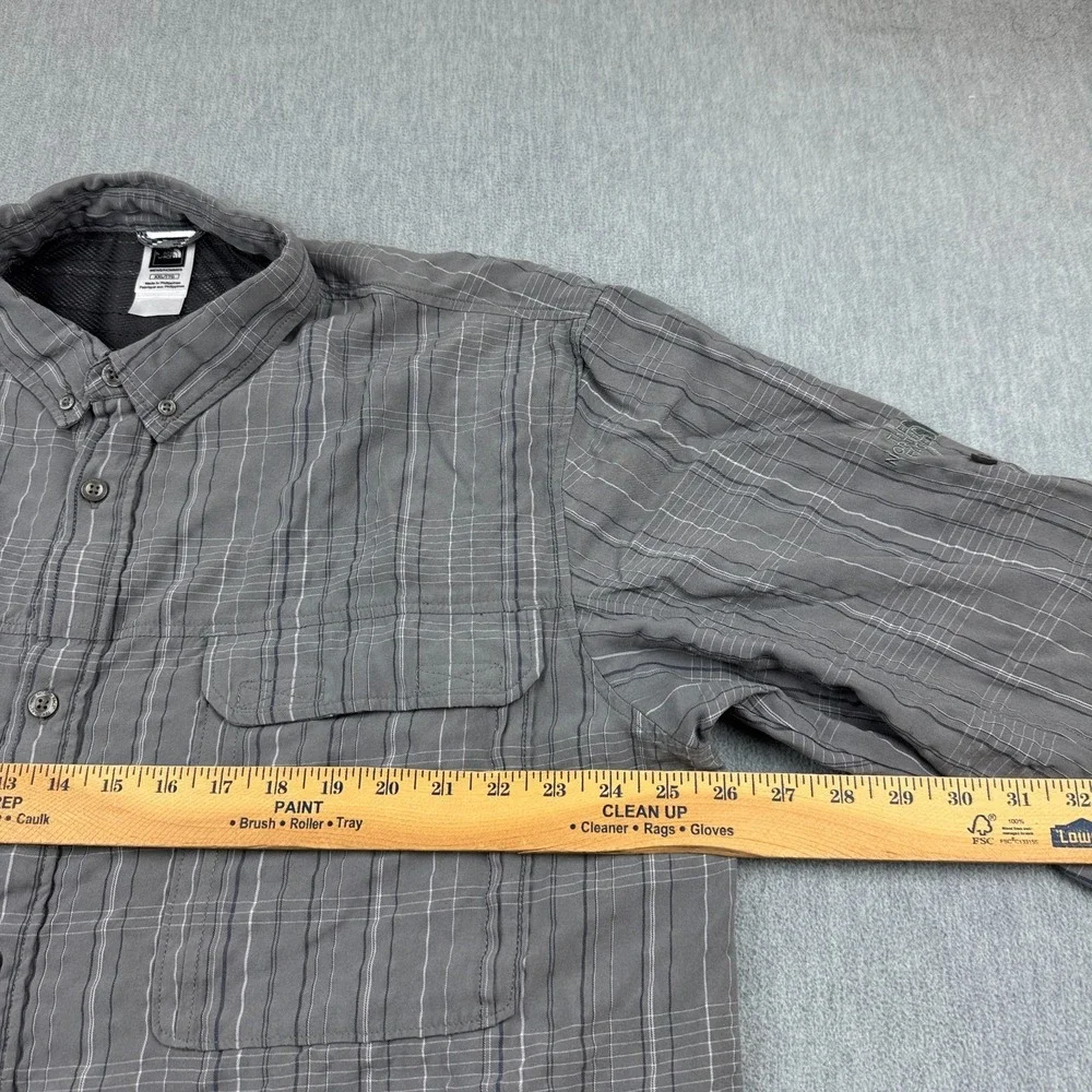 The North‎ Face Shirt Mens 2XL XXL Gray Striped Button Down Vapor Wick Outdoors
